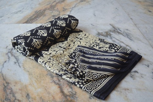 Black beige new floral - &,